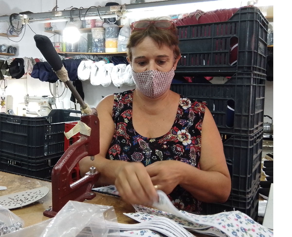 Elegantes y de alpargatas, Diálogo