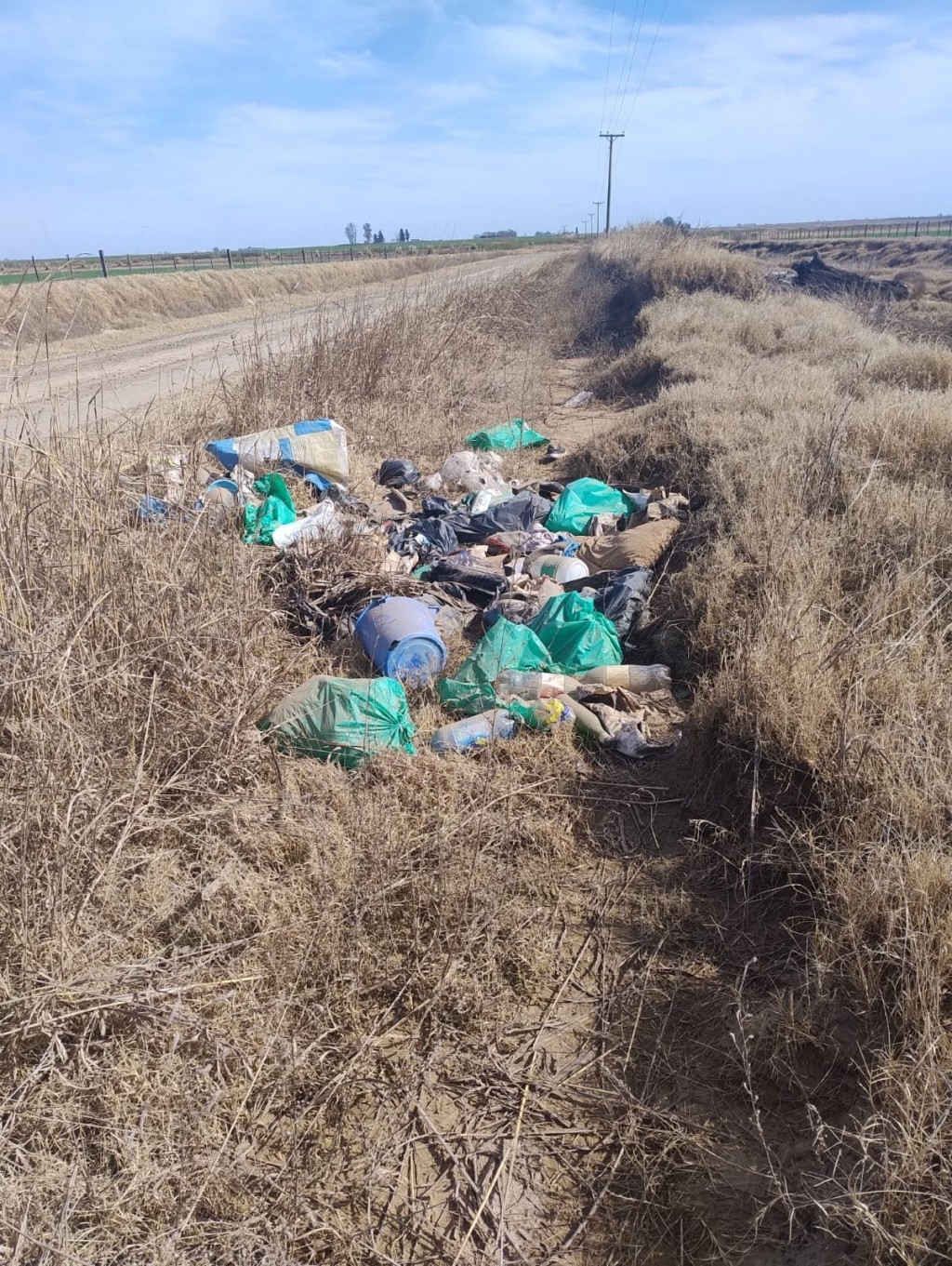 Pl&aacute;sticos: la marea t&oacute;xica que ahoga la Pampa y el Mar Argentino